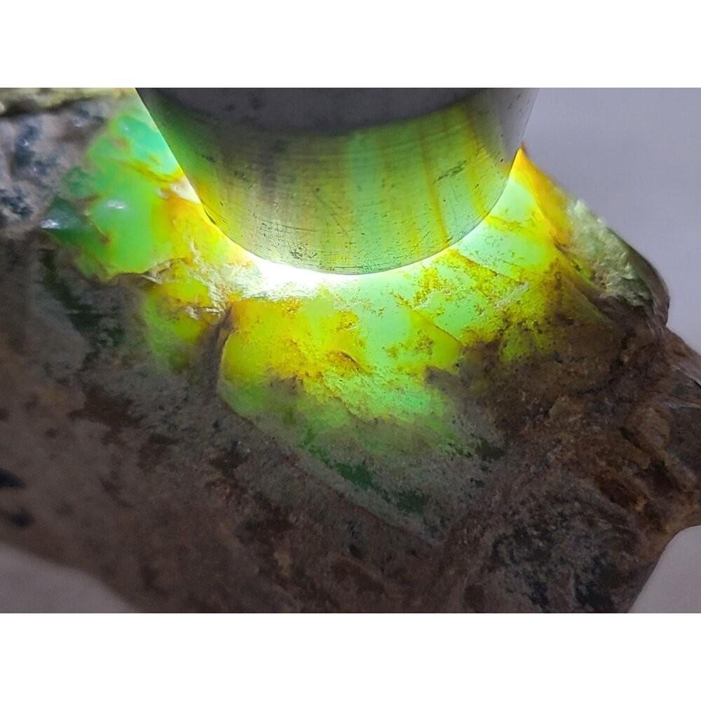 【七彩翡翠】危料 瓜料 瓜地馬拉 脫砂 發黑 原石 賭 冰種 牌子 戒面 台灣出貨  286g-細節圖2