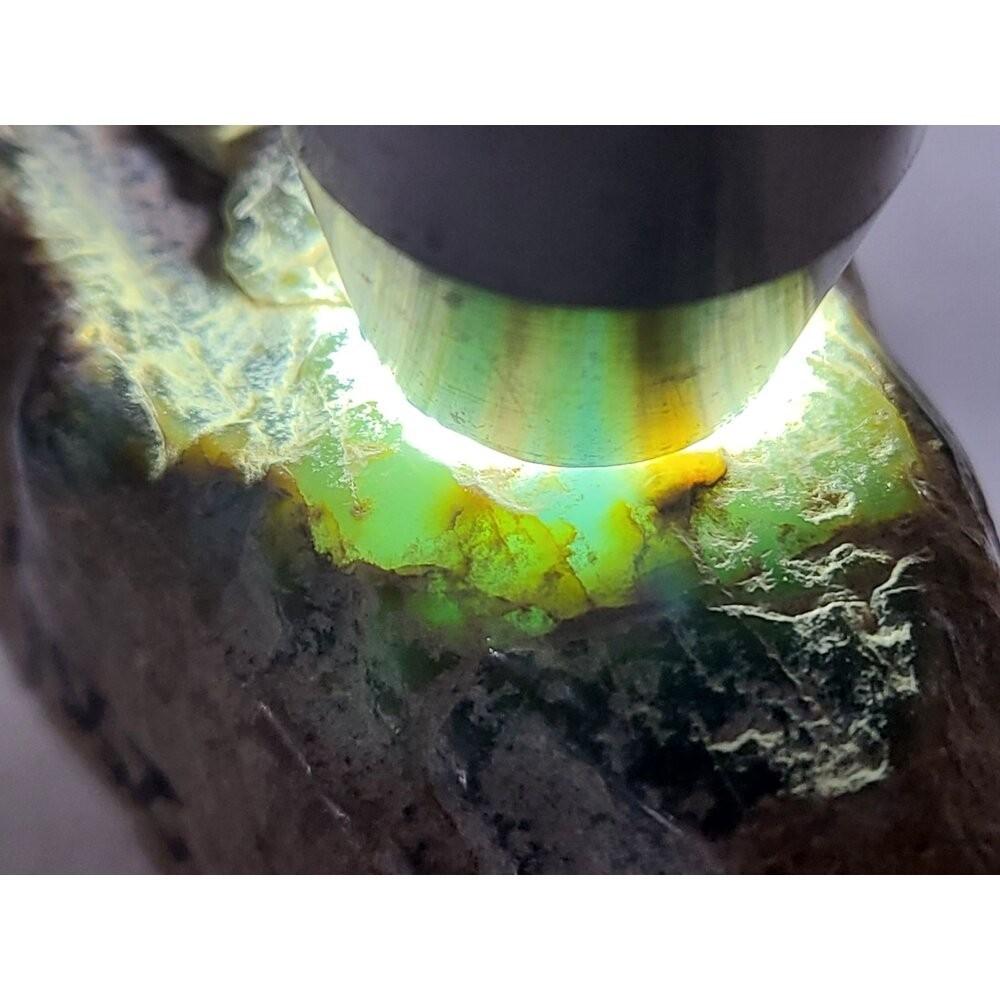 【七彩翡翠】危料 瓜料 瓜地馬拉 脫砂 發黑 原石 賭 冰種 牌子 戒面 台灣出貨  286g-細節圖4