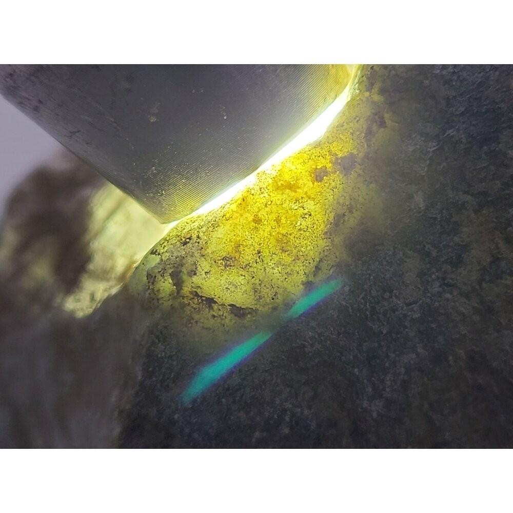 【七彩翡翠】 緬甸 翡翠 天然 原石 全賭石 會卡場口 老場口 台灣出貨  1151g-細節圖3