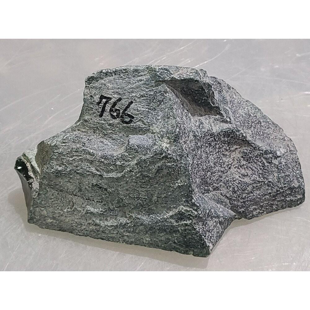 【七彩翡翠】危料 瓜料 瓜地馬拉 墨翠 原石 賭 牌子 戒面 台灣出貨  766g-細節圖9