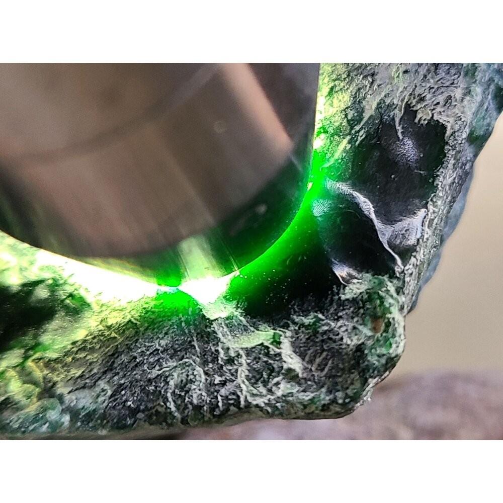 【七彩翡翠】危料 瓜料 瓜地馬拉 墨翠 原石 賭 牌子 戒面 台灣出貨  398g-細節圖2