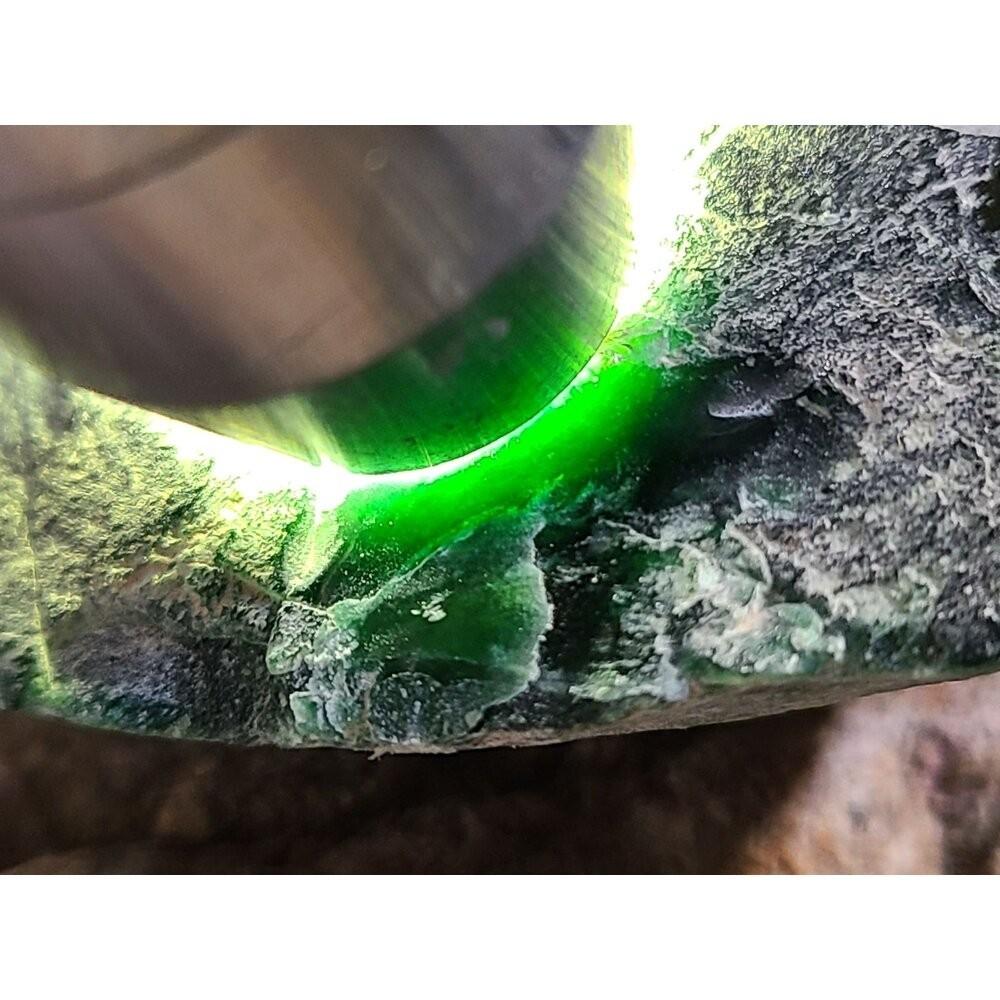 【七彩翡翠】危料 瓜料 瓜地馬拉 墨翠 原石 賭 牌子 戒面 台灣出貨  398g-細節圖3