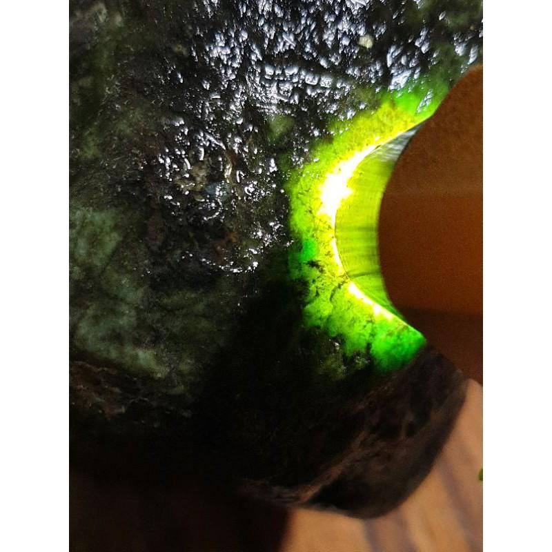 【七彩翡翠】全賭料，會卡場口種水料，賭色料∼台灣現貨.2420g-細節圖6