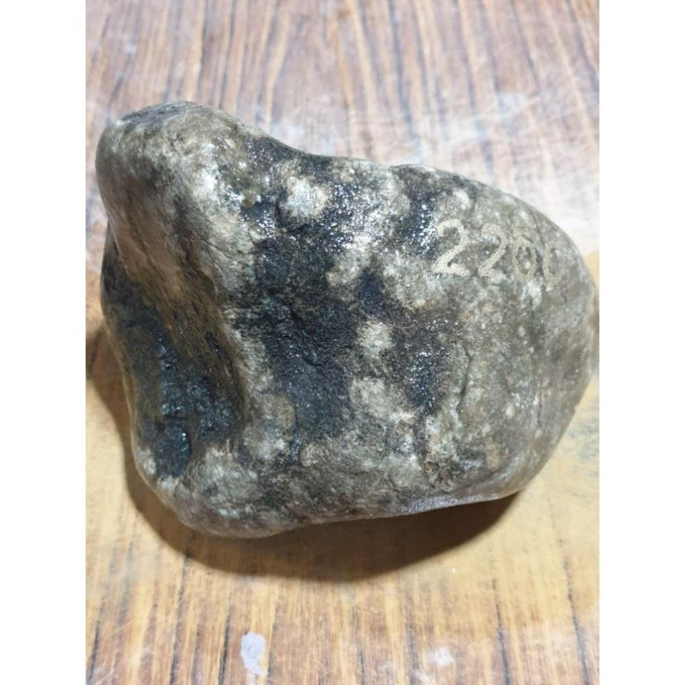 【七彩翡翠】全賭料，后江場口種水料～台灣現貨,2200g-細節圖5