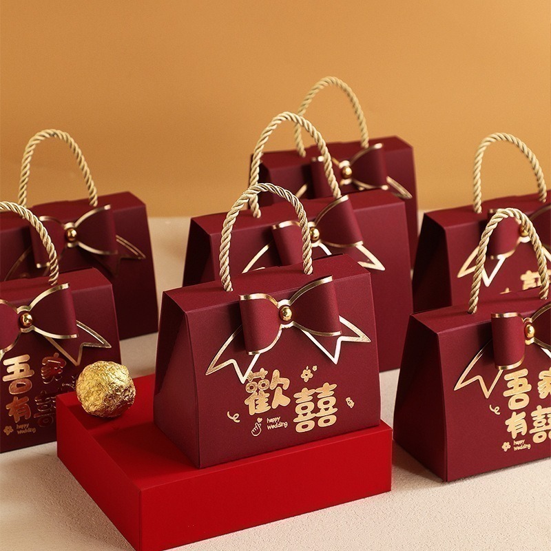 ❄️現貨❄️歐式高級輕奢大紅喜糖盒 包裝盒 喜糖盒 禮盒包裝盒 糖果盒 小禮盒 囍字喜糖禮盒 喜糖 結婚喜糖盒 婚禮小物-細節圖2