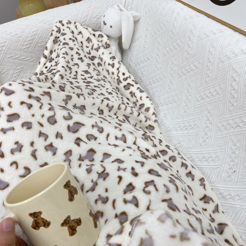 ❄️預購❄️ins風豹紋毛毯 學生宿舍保暖小毯子 辦公室午睡毯 毛毯 冷氣房披肩蓋背毯 毯午休沙發蓋毯 毛絨小毛毯 豹紋-規格圖7