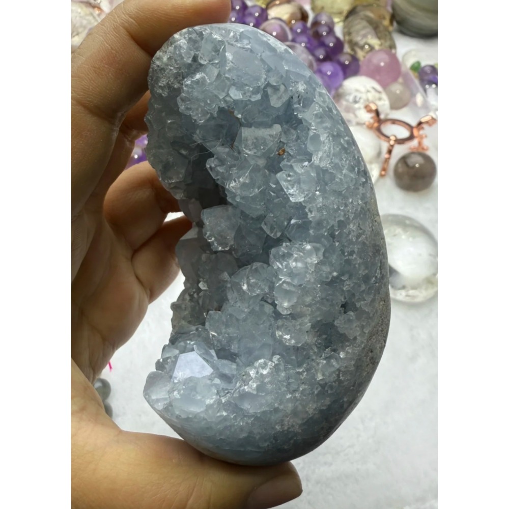 ❄️預購❄️天然原礦天青石恐龍蛋擺件 天青石愛心擺飾 天然藍晶洞 藍晶蛋原礦石 藍晶恐龍蛋擺飾 藍水晶窩窩擺件 藍晶洞-細節圖6