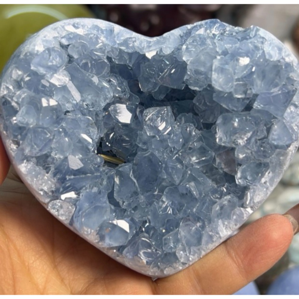 ❄️預購❄️天然原礦天青石恐龍蛋擺件 天青石愛心擺飾 天然藍晶洞 藍晶蛋原礦石 藍晶恐龍蛋擺飾 藍水晶窩窩擺件 藍晶洞-規格圖6