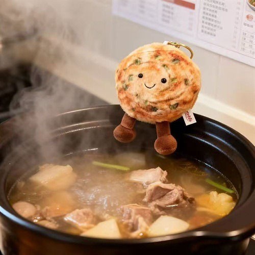 ❄️現貨❄️可愛蔥油餅毛絨玩偶鑰匙圈 蔥油餅吊飾 吊飾 包包吊飾 鑰匙圈 掛件 包包吊飾 書包吊飾 蔥油餅掛件 蔥油餅-細節圖4