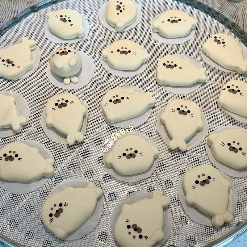 ❄️預購❄️卡通小海豹刈包模具 寶寶輔食 麵點diy包子饅頭模具 刈包饅頭麵包模具 烘焙用具 饅頭模具 模具 小海豹 刈-細節圖4
