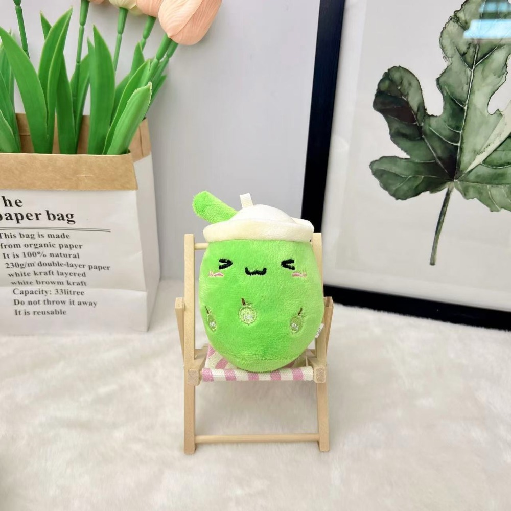 淺綠色瞇眼