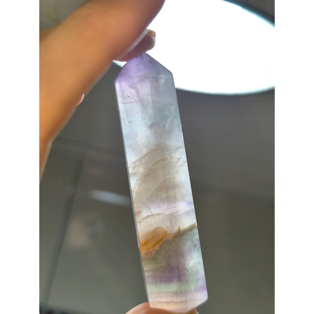 ❄️現貨❄️天然漸層螢石柱 螢石六稜柱 千層螢石六稜柱 七彩螢石 螢石水晶 六稜柱 螢石水晶柱 水晶礦石 漸層螢石 消除-規格圖6