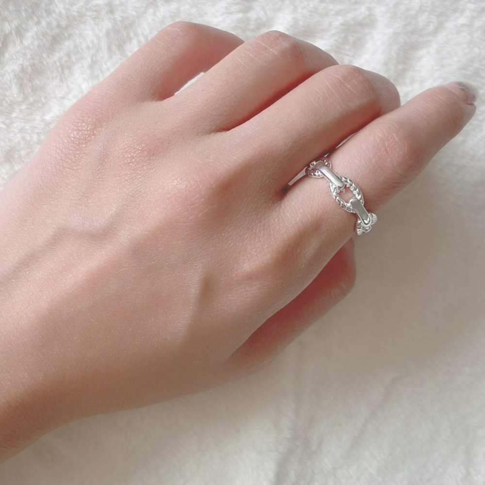 ⚡台灣快速出貨⚡𝐌𝐬. 𝐌𝐢𝐚𝐨 麻花編織戒指【AD100040】-細節圖6