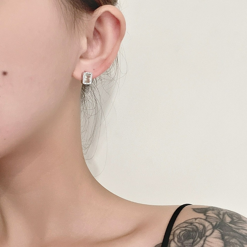 ⚡台灣快速出貨⚡𝐌𝐬. 𝐌𝐢𝐚𝐨 高級輕奢綠鑽耳環【AD200231】-細節圖4