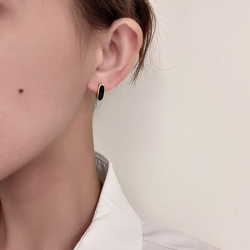 ⚡台灣快速出貨⚡𝐌𝐬. 𝐌𝐢𝐚𝐨 高級黑金復古耳環【AD200272】-細節圖4