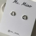 ⚡台灣快速出貨⚡𝐌𝐬. 𝐌𝐢𝐚𝐨 日常扭轉小三角耳環【AA200390】-規格圖5