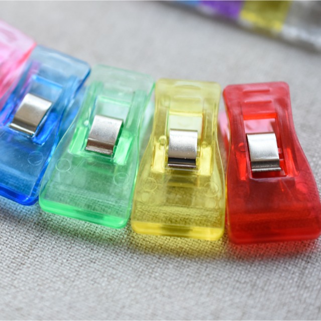 現貨供應斧頭夾 100隻特價熱賣 1.6/隻 便利夾.透明夾.彩色夾.強力夾.吉利夾.塑膠夾子.夾具，拼布 包邊超好用-細節圖8