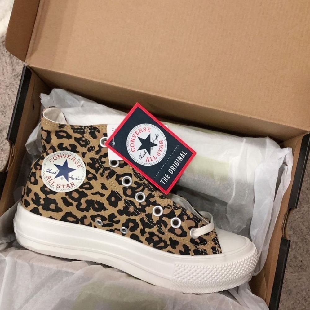(現貨出清) Converse 輕量增高款帆布鞋 高筒 豹柄-細節圖2