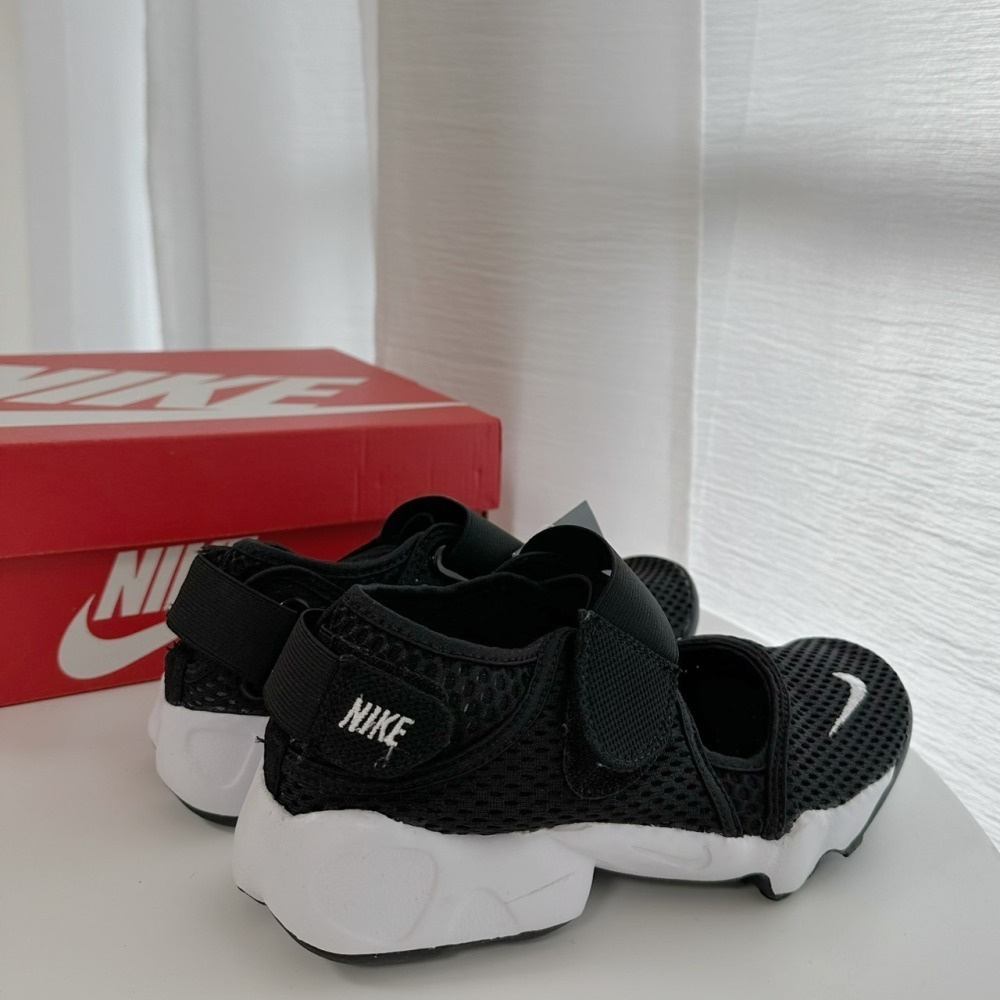 (現貨出清) Nike air rift 忍者鞋 黑色 小童款-細節圖5
