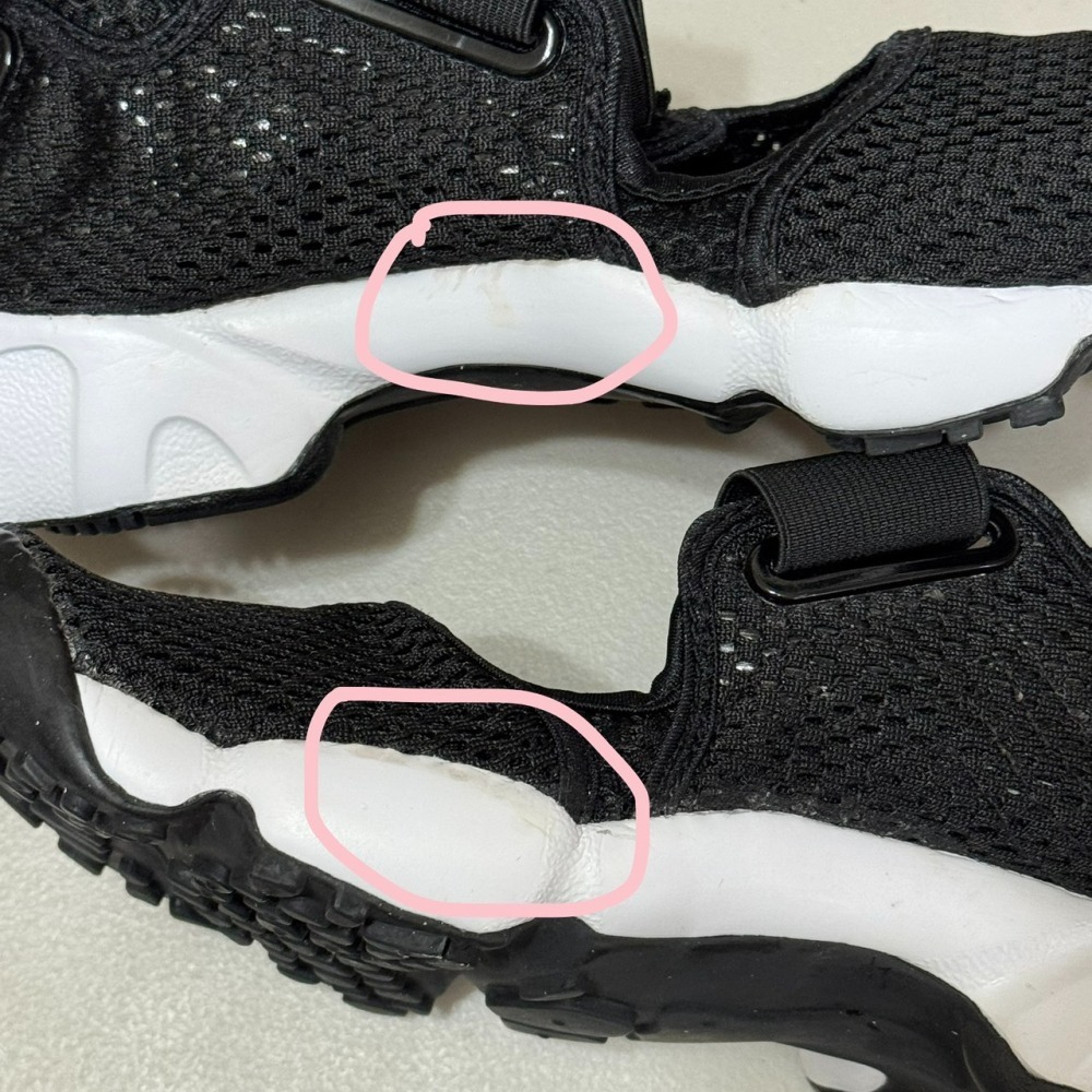 (小瑕疵出清) Nike Air RIFT 忍者鞋 黑色 (小童款) / 斜盒壓損 (NO. A)-細節圖2