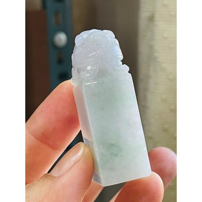 天然A貨緬甸玉 冰潤飄花手工雕招財貔貅翡翠印章/方印/私章 扎實底妝 清爽飄花 圓滾福氣貔貅-細節圖4