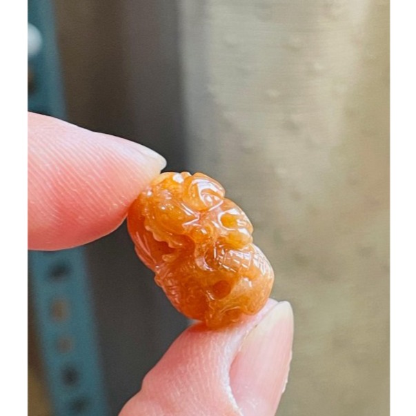 天然A貨緬甸玉 冰橘紅360度手工微雕一條龍翡翠龍珠 整顆色滿起冰油潤 老熟冰紅翡料-細節圖2