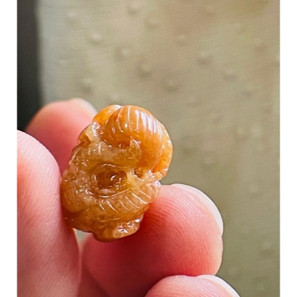 天然A貨緬甸玉 冰橘紅360度手工微雕一條龍翡翠龍珠 整顆色滿起冰油潤 老熟冰紅翡料-細節圖3