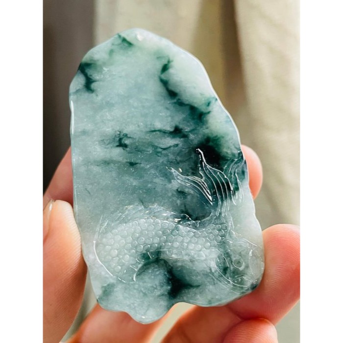 天然A貨緬甸玉 冰膠藍飄花龍騰四海翡翠龍牌 滿色膠底 漂亮藍花飄多 雙拋工 龍首霸氣沖天-細節圖2