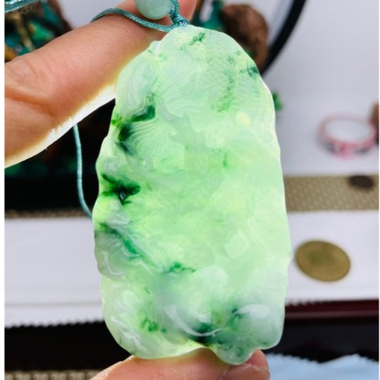 天然A貨緬甸玉 冰膠藍飄花龍騰四海翡翠龍牌 滿色膠底 漂亮藍花飄多 雙拋工 龍首霸氣沖天-細節圖9