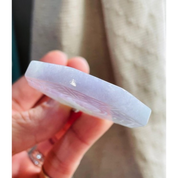 天然A貨緬甸玉 冰紫飄花太極大八卦翡翠玉墜 起冰粉嫩紫 帶多多靈動陽綠花 厚庄大塊透手影-細節圖4