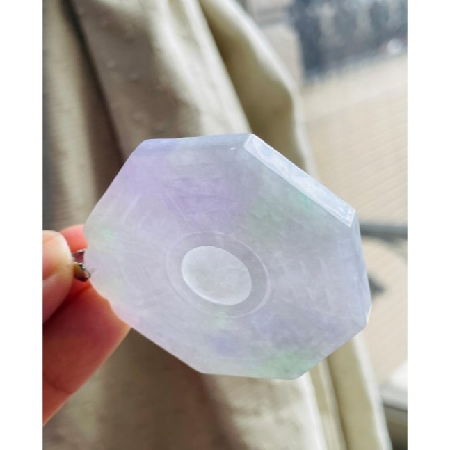 天然A貨緬甸玉 冰紫飄花太極大八卦翡翠玉墜 起冰粉嫩紫 帶多多靈動陽綠花 厚庄大塊透手影-細節圖5