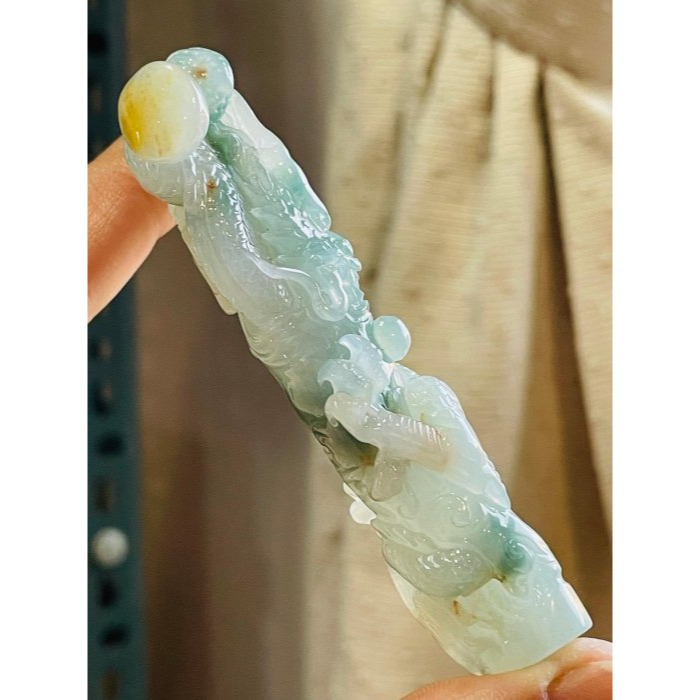 天然A貨緬甸玉 冰膠飄花灑金360度環繞大師雕神龍回首步步高升翡翠龍柱 絕美瑪瑙膠底 附台證 大師證 藏盒-細節圖6