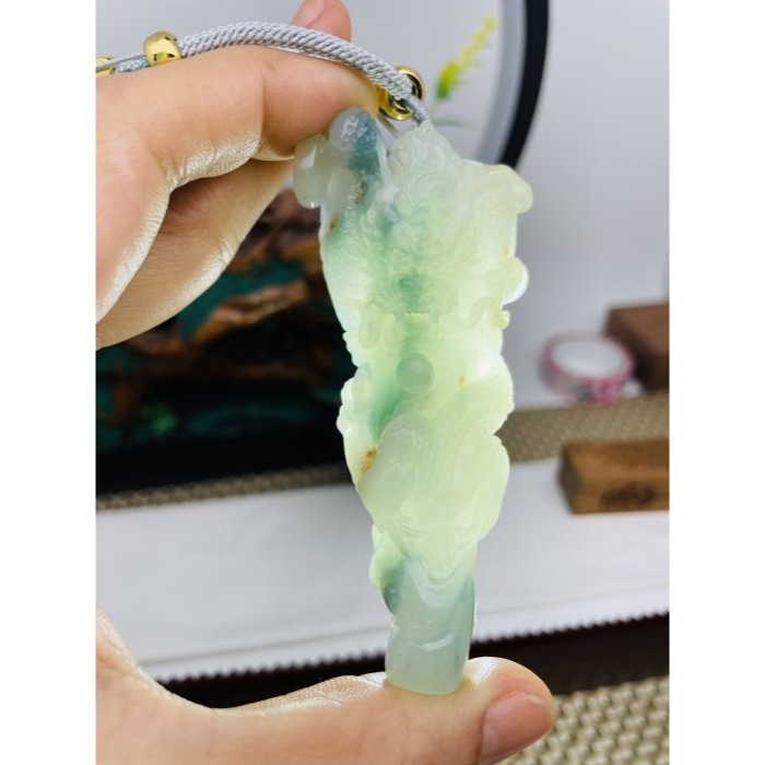 天然A貨緬甸玉 冰膠飄花灑金360度環繞大師雕神龍回首步步高升翡翠龍柱 絕美瑪瑙膠底 附台證 大師證 藏盒-細節圖9