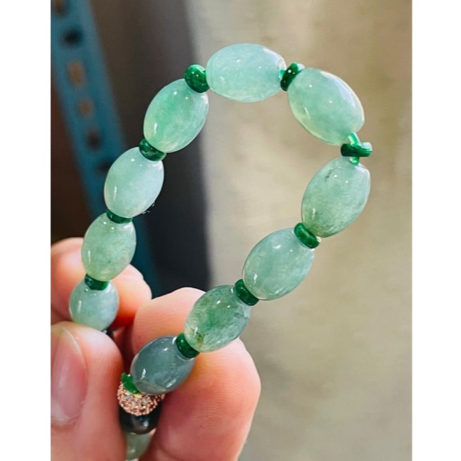 天然A貨緬甸玉 冰膠油青7.3mm小米珠翡翠手串/珠串 手圍17cm 顆顆冰潤帶色帶些飄花 完美度98%-細節圖4