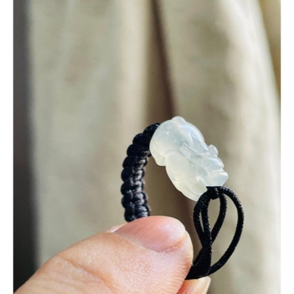 天然A貨緬甸玉 冰種白冰純色小貔貅翡翠玉戒 起光感完全透繩冰度 指圍可量身訂製-細節圖2