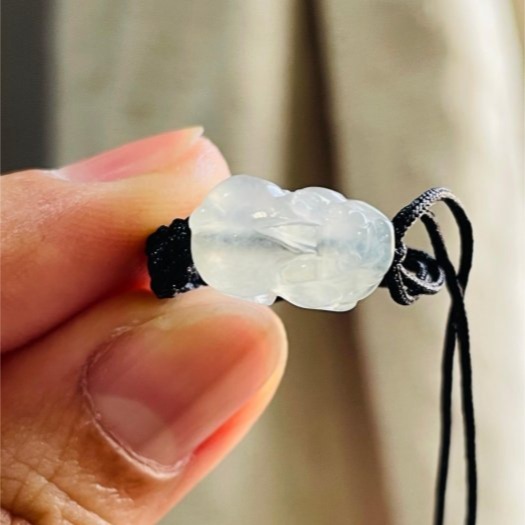 天然A貨緬甸玉 冰種白冰純色小貔貅翡翠玉戒 起光感完全透繩冰度 指圍可量身訂製-細節圖4