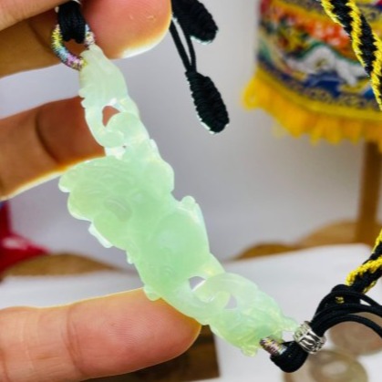 天然A貨緬甸玉 冰潤果綠同心扣立體貔貅翡翠手牌/手鍊 無限制手圍 膠潤種好帶色 上手立體亮眼-細節圖8