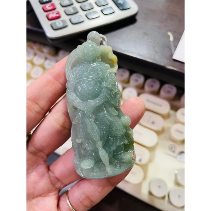 天然A貨緬甸玉 冰膠油綠俏黃韋馱(偉陀)菩薩翡翠大佛牌 起冰帶膠滿綠底色 俏一抹黃 精開莊嚴法像-細節圖9