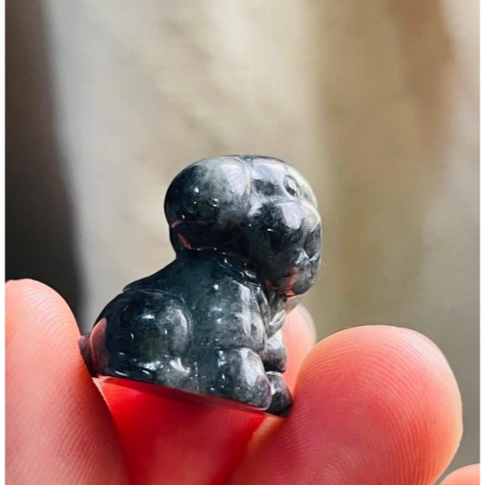 天然A貨緬甸玉 溫潤烏雞全立體泰迪翡翠小擺/掛件 全黑貴賓犬 俏萌臉-細節圖4