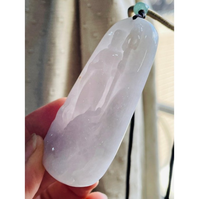 天然A貨緬甸玉 芙蓉種 細潤粉嫩紫地藏王菩薩翡翠佛牌 種老細肉色滿勻稱 完美一刀切透手影-細節圖4