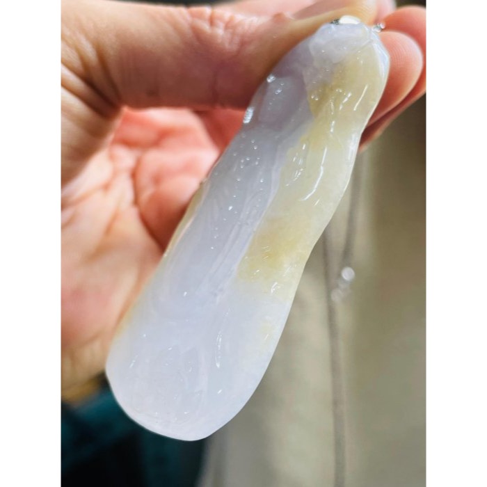天然A貨緬甸玉 白冰帶灑金阿彌陀佛翡翠佛墜 冰潤帶點粉嫩底色 俏起冰梨黃 一刀切完美佛牌-細節圖5