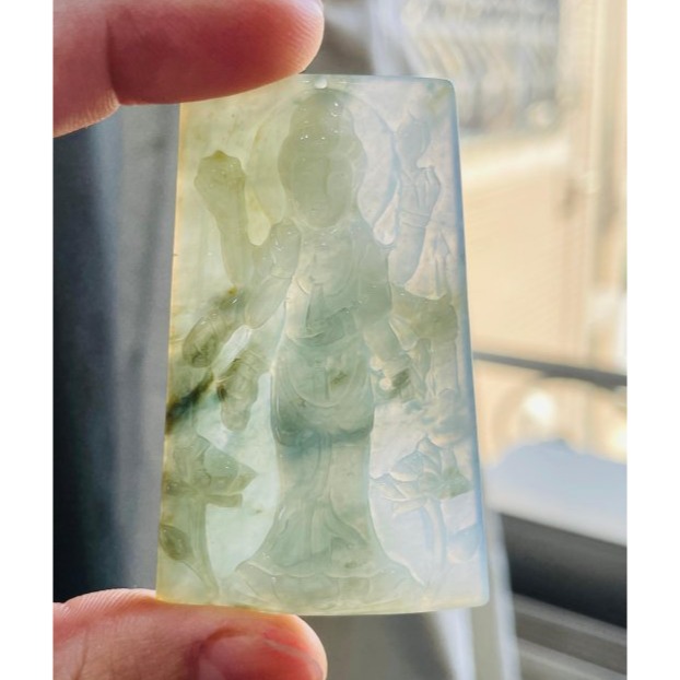 隨緣福德價~天然A貨玉 膠潤危藍小三彩八臂觀音翡翠佛牌 黃藍白色多彩芙蓉膠底 方正牌形-細節圖8