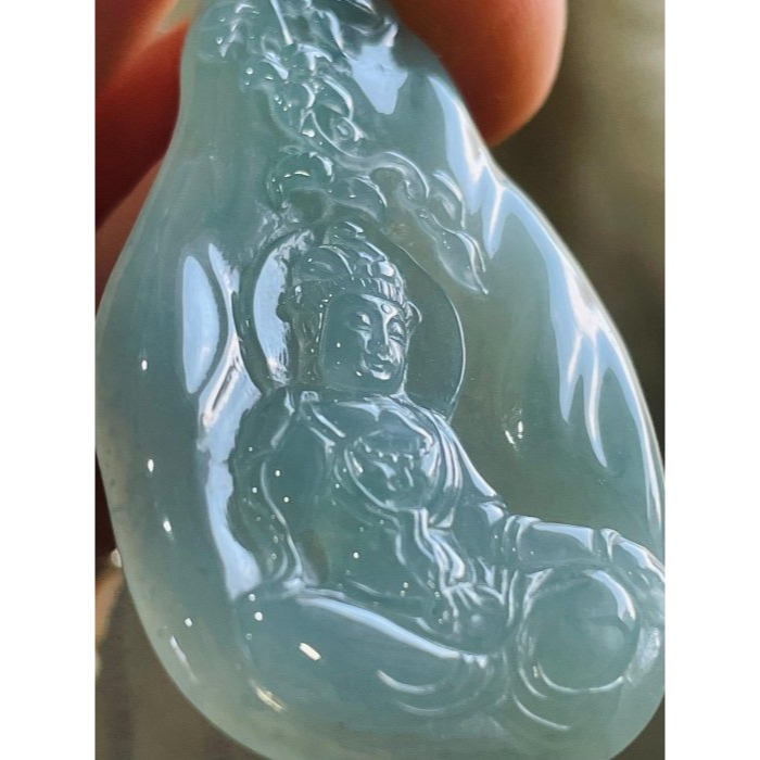 天然A貨緬甸玉 藏家件 木拿冰種藍綠自在觀音翡翠玉墜 木那冰起膠感滿底色 法像精開 完美一刀切 附台証-細節圖3