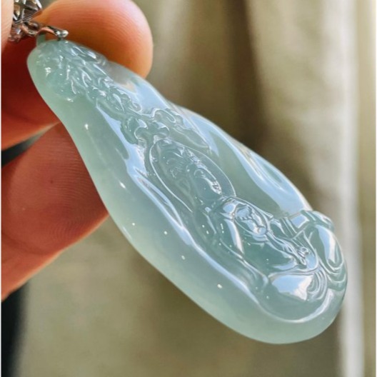 天然A貨緬甸玉 藏家件 木拿冰種藍綠自在觀音翡翠玉墜 木那冰起膠感滿底色 法像精開 完美一刀切 附台証-細節圖4