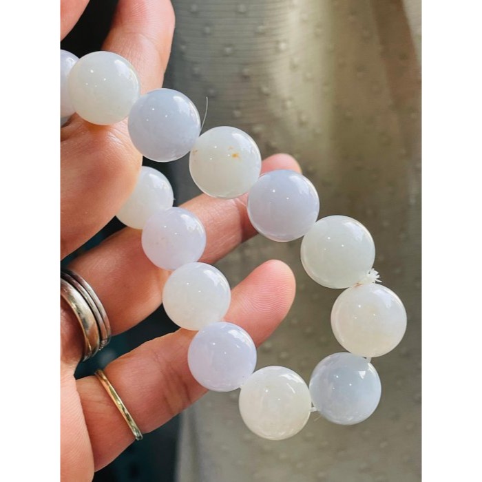 天然A貨緬甸玉 芙蓉種 膠潤粉春彩帶金13mm圓珠翡翠手串/手鍊16cm 老形膠珠 粉嫩紫綠顆顆色滿 帶灑金 附台証-細節圖3