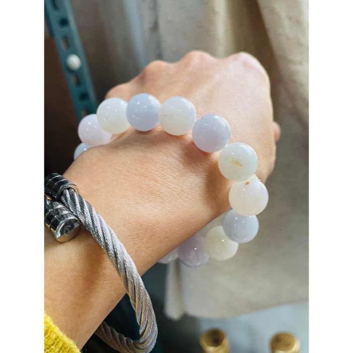 天然A貨緬甸玉 芙蓉種 膠潤粉春彩帶金13mm圓珠翡翠手串/手鍊16cm 老形膠珠 粉嫩紫綠顆顆色滿 帶灑金 附台証-細節圖8