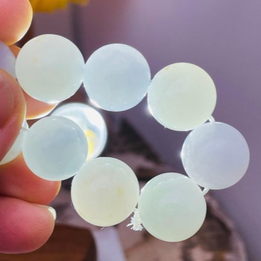 天然A貨緬甸玉 芙蓉種 膠潤粉春彩帶金13mm圓珠翡翠手串/手鍊16cm 老形膠珠 粉嫩紫綠顆顆色滿 帶灑金 附台証-細節圖9