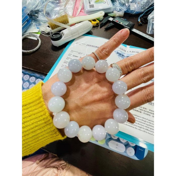 天然A貨緬甸玉 芙蓉種 膠潤粉春彩帶金13mm圓珠翡翠手串/手鍊16cm 老形膠珠 粉嫩紫綠顆顆色滿 帶灑金 附台証-細節圖10