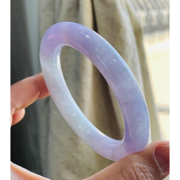 天然A貨緬甸玉 冰潤亮紫俏綠圓條翡翠圓骨鐲56 18圍 濃郁亮紫帶淡綠 大器厚裝粗條 附台証-細節圖5