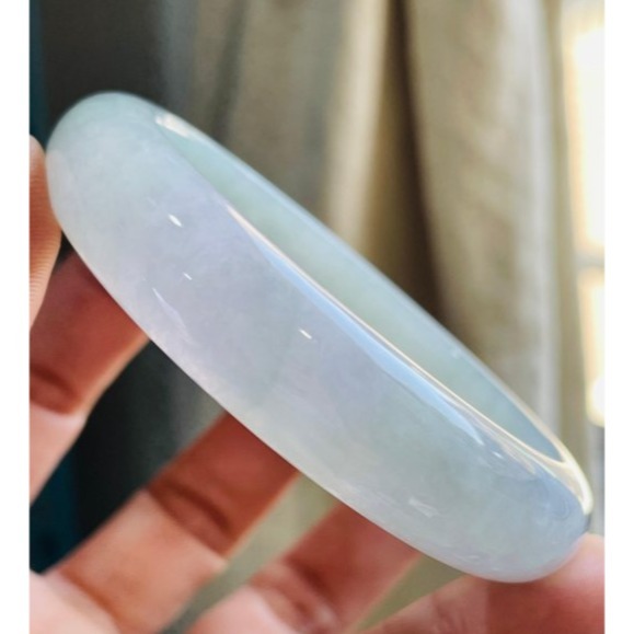 天然A貨緬甸玉 冰潤粉春彩正圈翡翠平安鐲57 18圍 粉嫩淡紫綠滿色 寬條厚裝 附台証-細節圖4